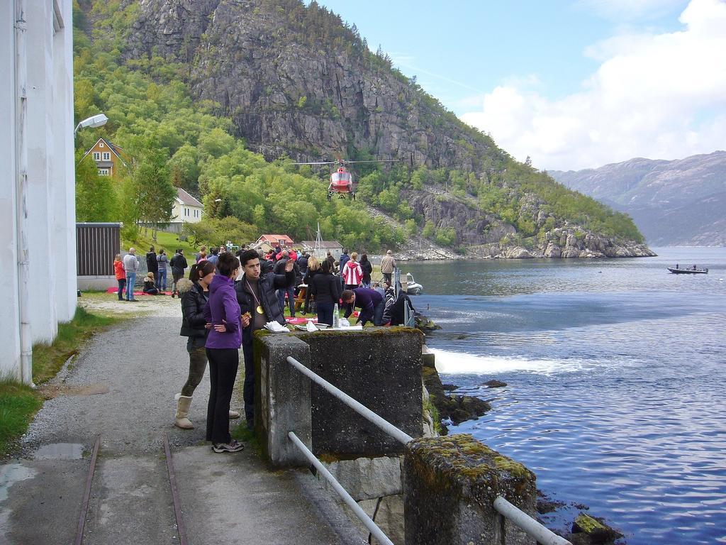 Flørli 4444 Hostel Floyrli Eksteriør billede